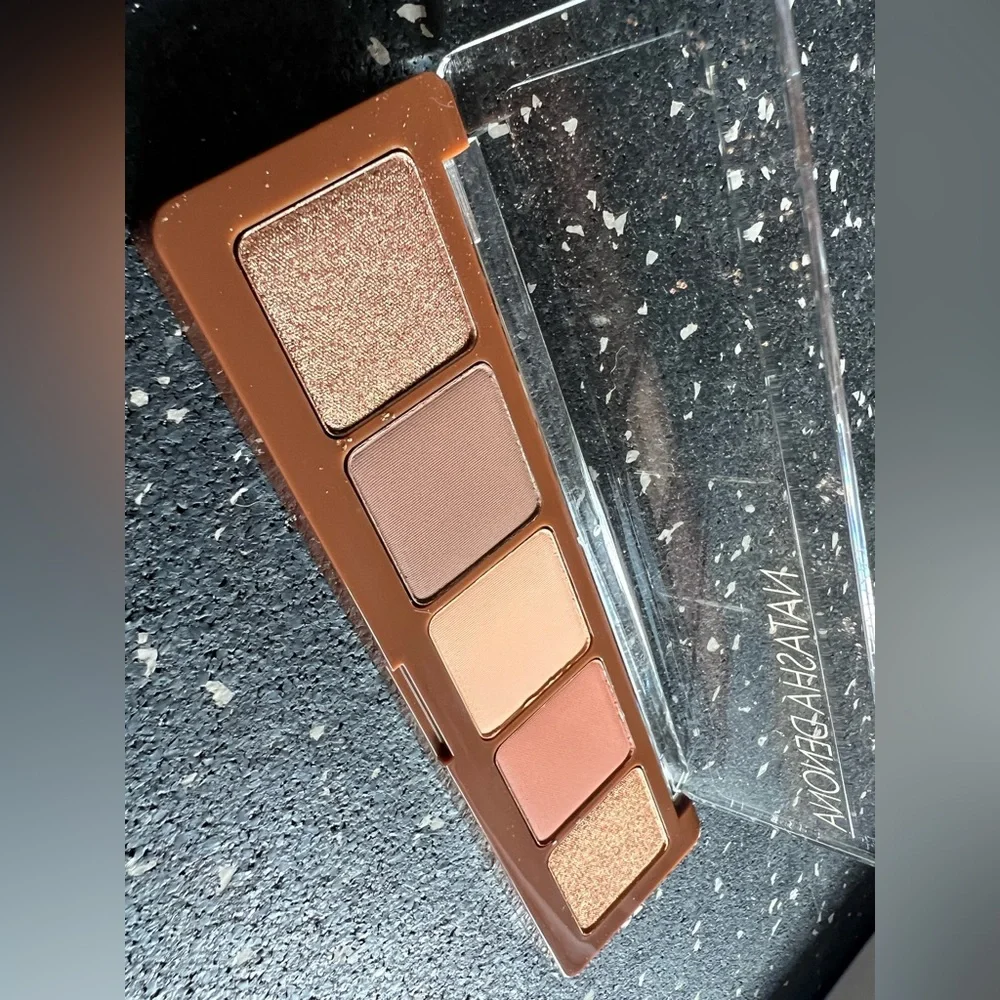 NATASHA DENONA ALLOY EYESHADOW PALETTE - Picture 4 of 6